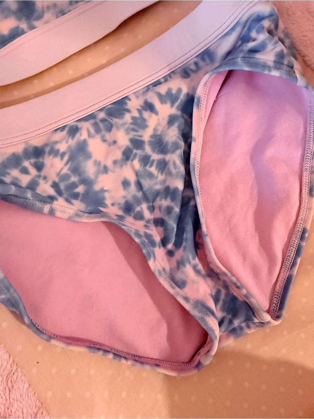 Athleta Girl Free Spirit Pink Blue Tie Dye Bikini, size Medium 8-10